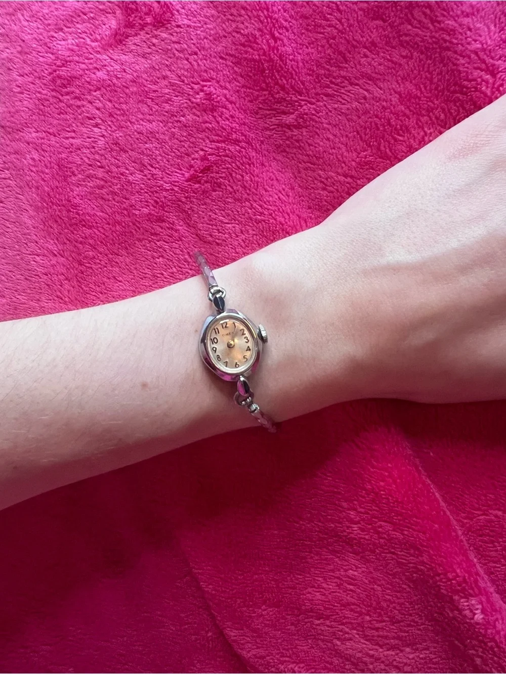 Timex Women's 1970s Vintage Silver Wind-Up Watch